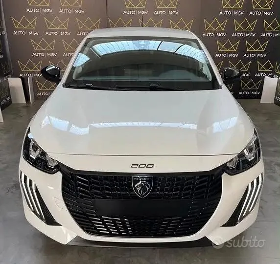 Peugeot 208 2024 photo 2