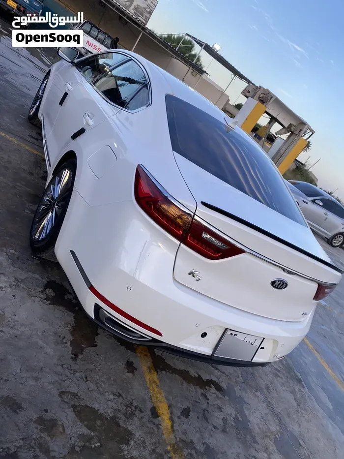 Kia Cadenza 2018 photo 2