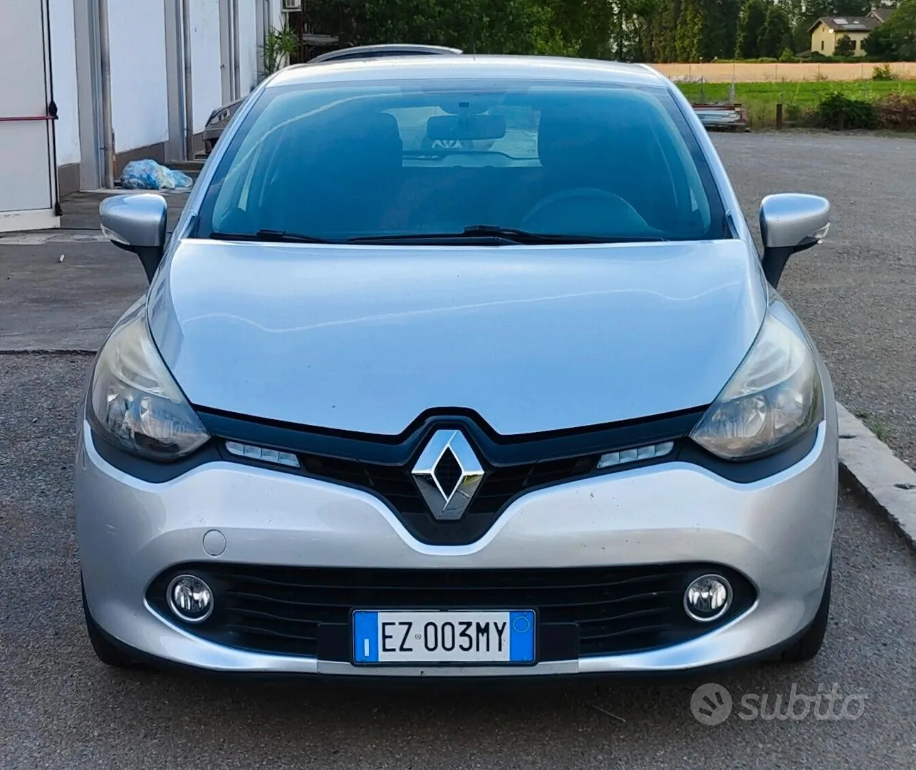 Renault Clio 2015 photo 3