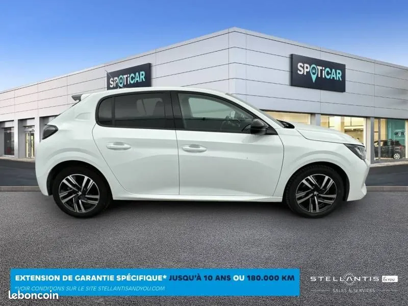Peugeot 208 2023 photo 4