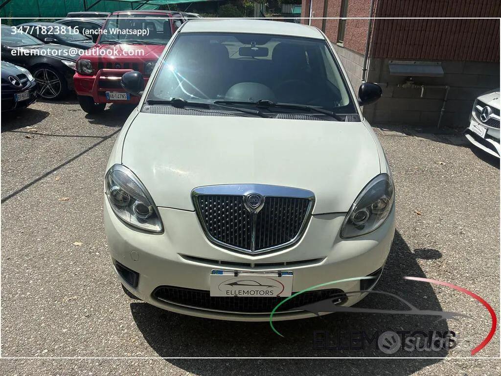Lancia Ypsilon 2011 photo 3