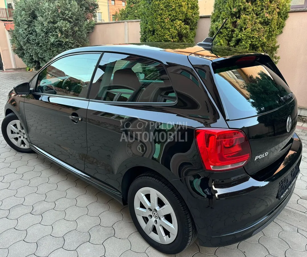 Volkswagen Polo 2012 photo 5