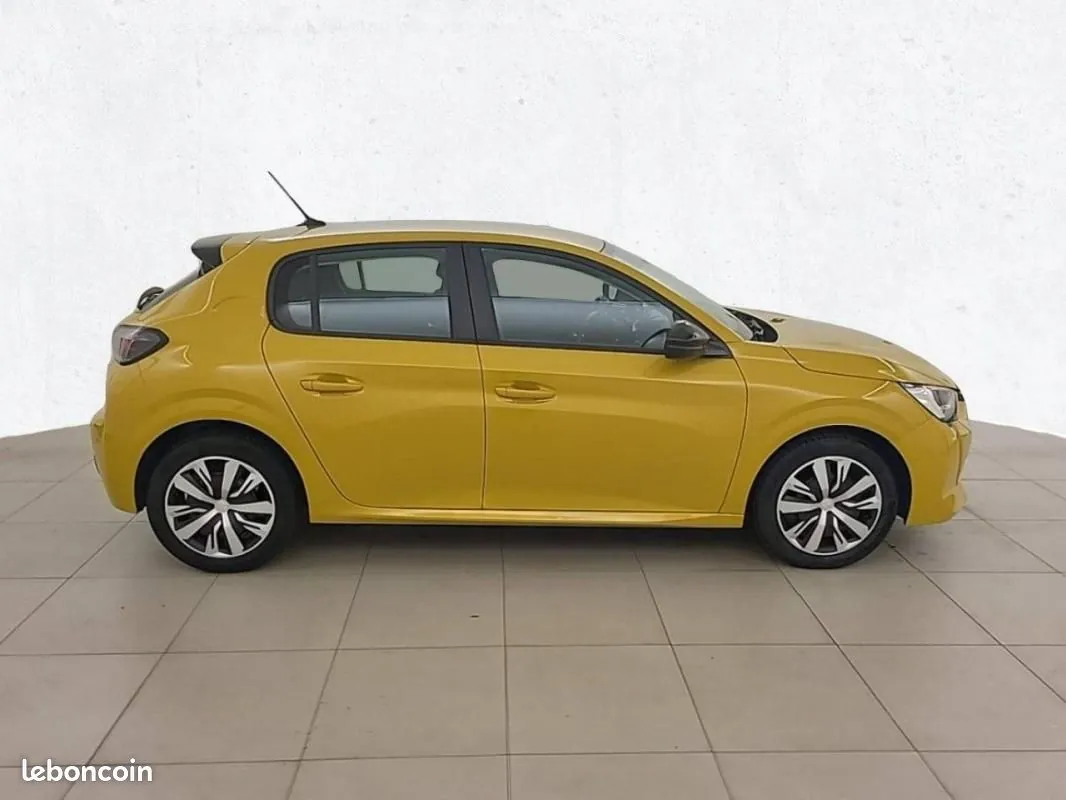 Peugeot 208 2023 photo 4