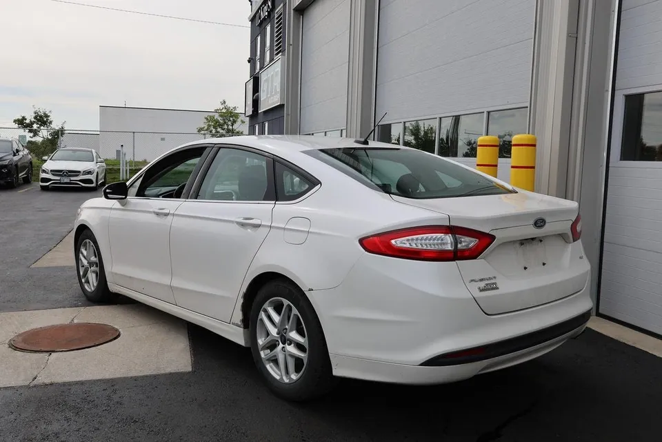 Ford Fusion 2016 photo 4