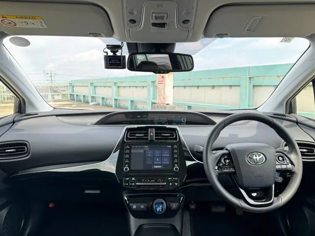 Toyota Prius 2021 photo 4