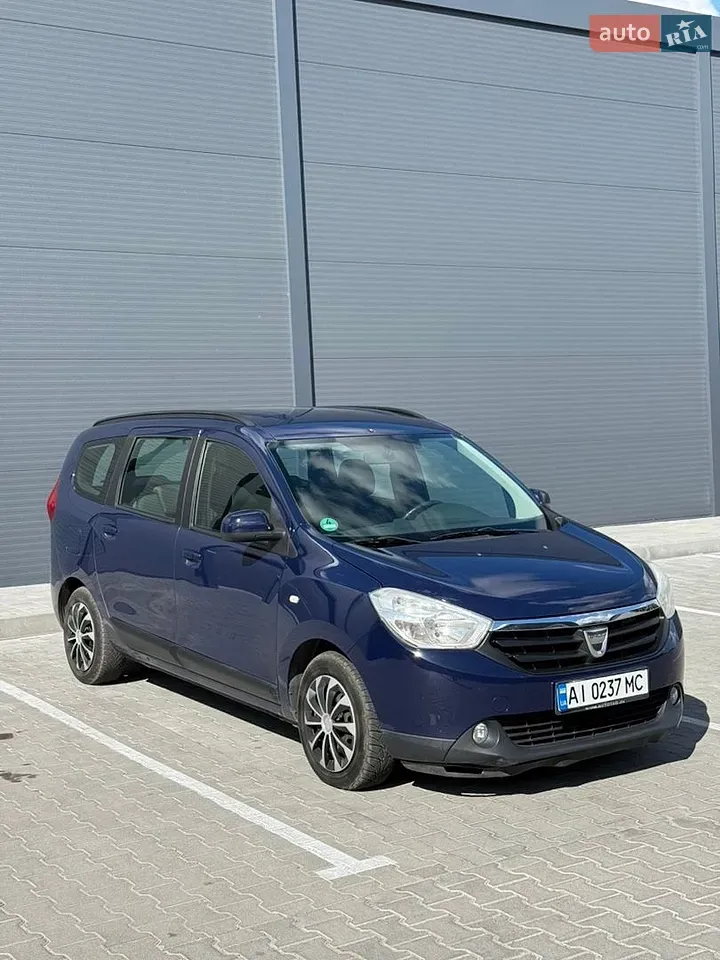 Dacia Lodgy 2012 photo 3