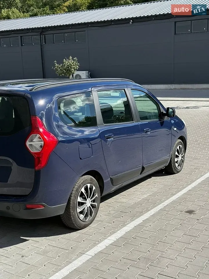 Dacia Lodgy 2012 photo 5