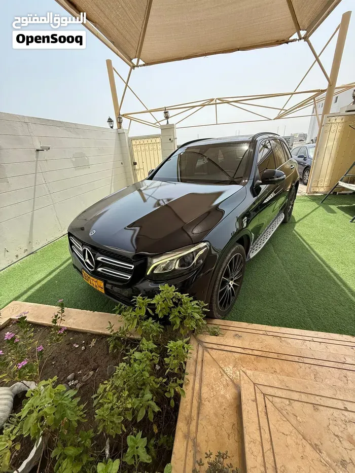 Mercedes-Benz Glc 300 2018 photo 3