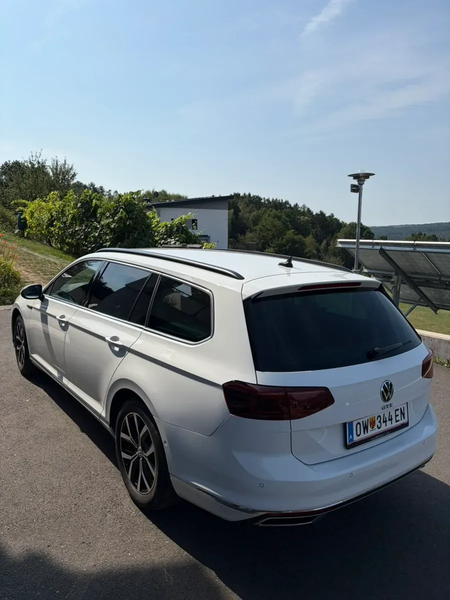 Volkswagen Passat 2020 photo 3