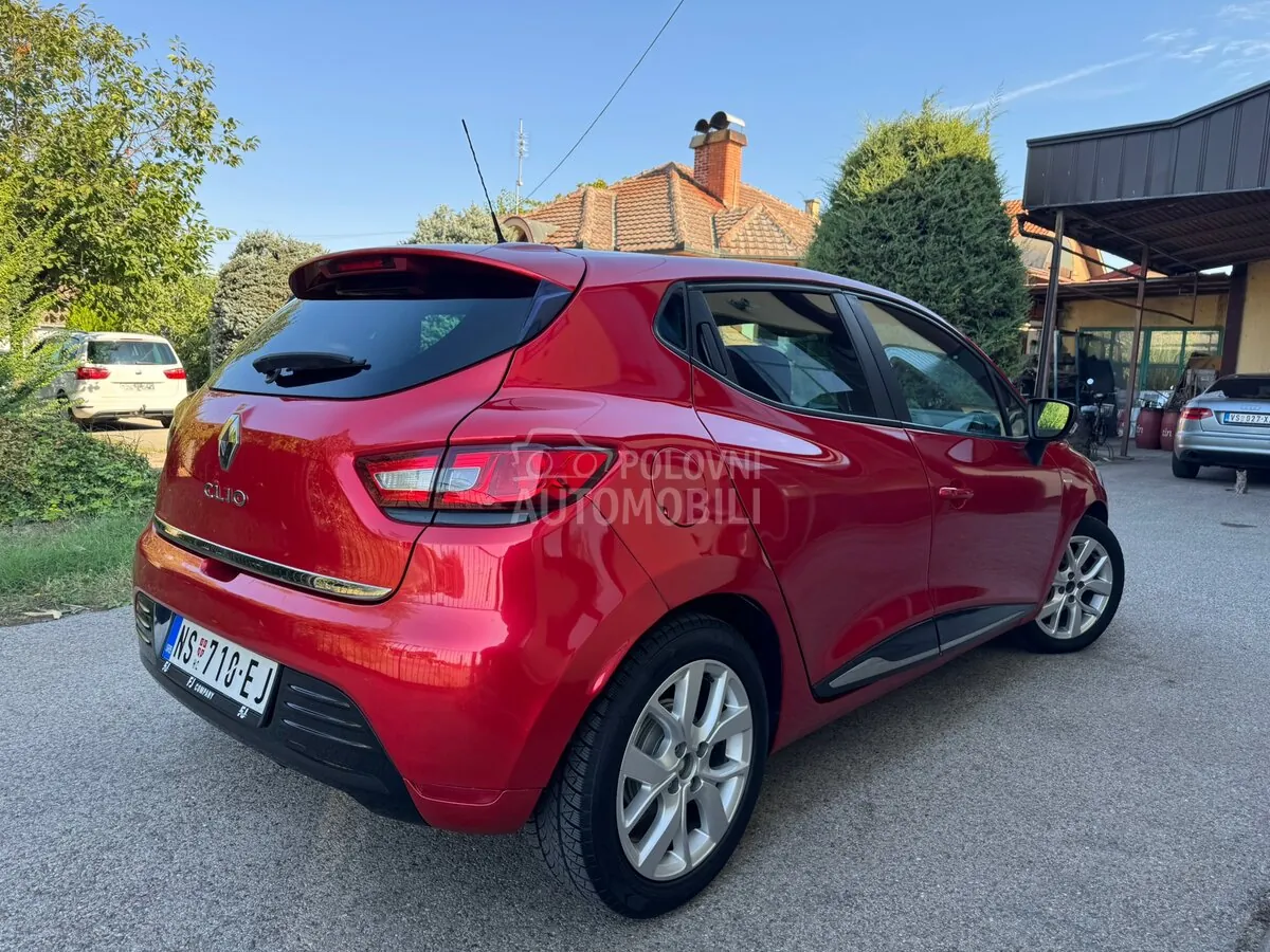 Renault Clio 2019 photo 2