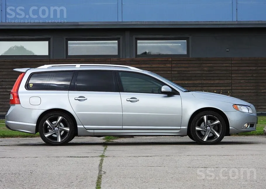 Volvo V70 2013 photo 4
