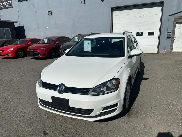 Volkswagen Golf Sportwagen