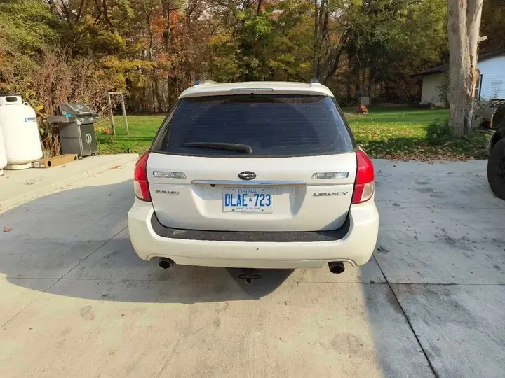 Subaru Legacy 2009 photo 3