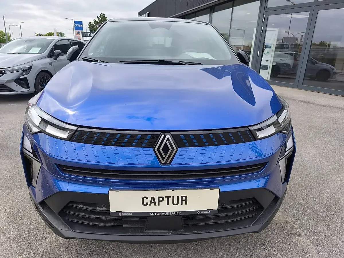 Renault Captur 2025 photo 2