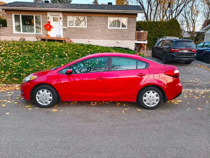 Kia Forte 2016 photo 5