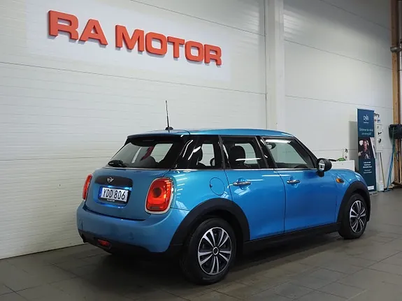 Mini One 2016 photo 5