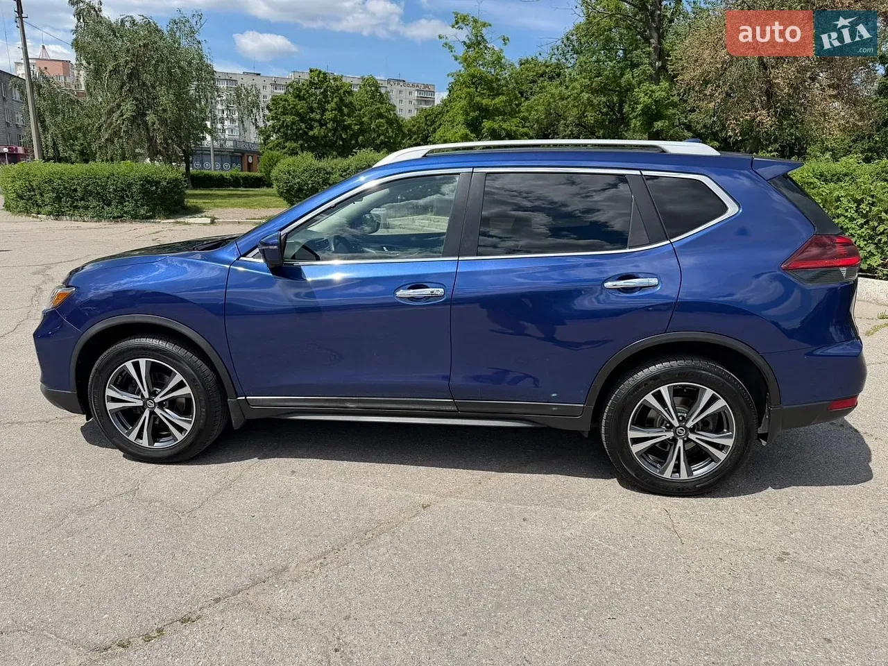 Nissan Rogue 2018 photo 2