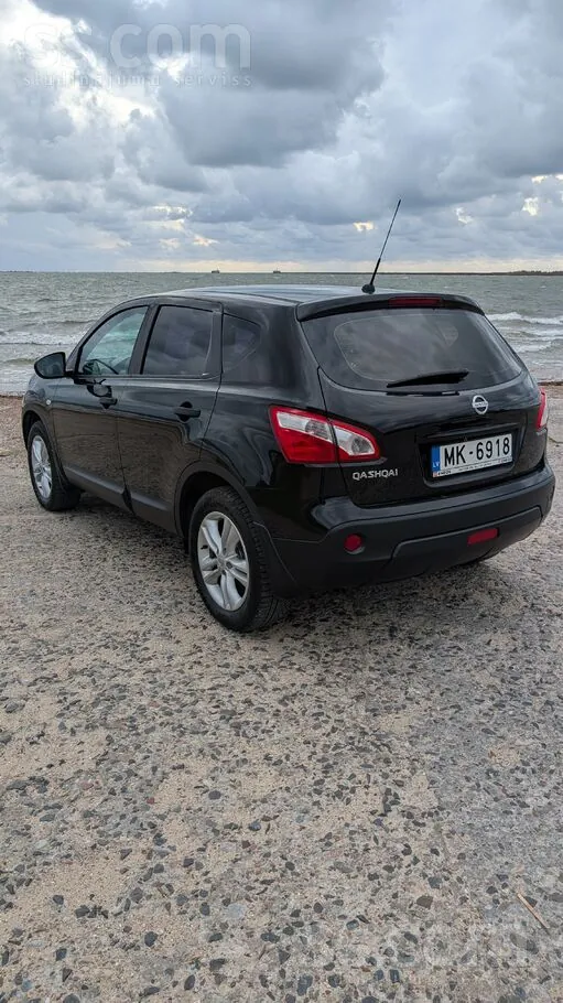 Nissan Qashqai 2013 photo 3