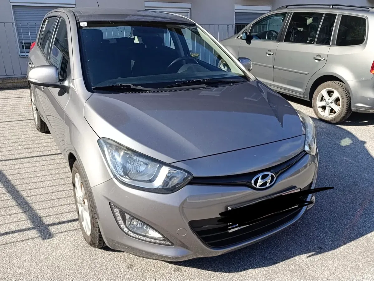 Hyundai I20 2013 photo 2