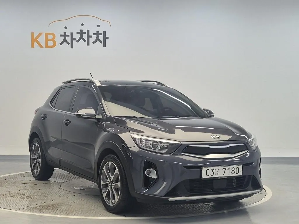 Kia Stonic 2018 photo 4