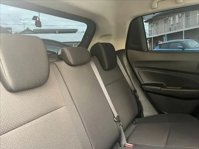 Suzuki Swift Sport 2021 photo 5