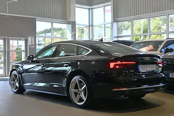 Audi A5 2018 photo 3