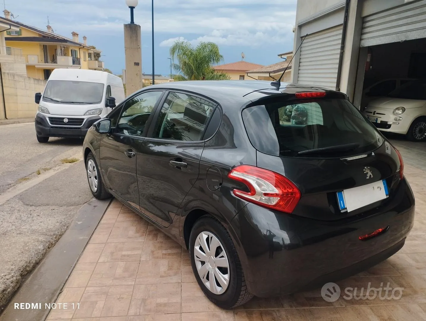 Peugeot 208 2014 photo 5
