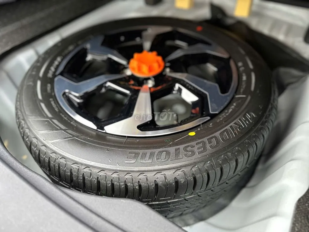 Toyota Vios 2024 photo 2