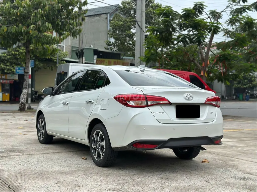 Toyota Vios 2024 photo 5