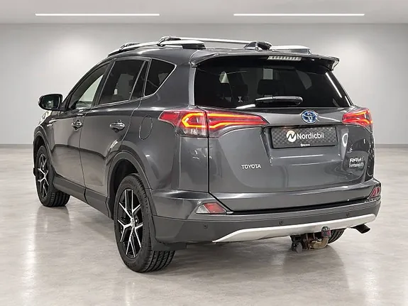 Toyota Rav4 2016 photo 4