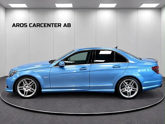 Mercedes-Benz C350 2010 photo 2