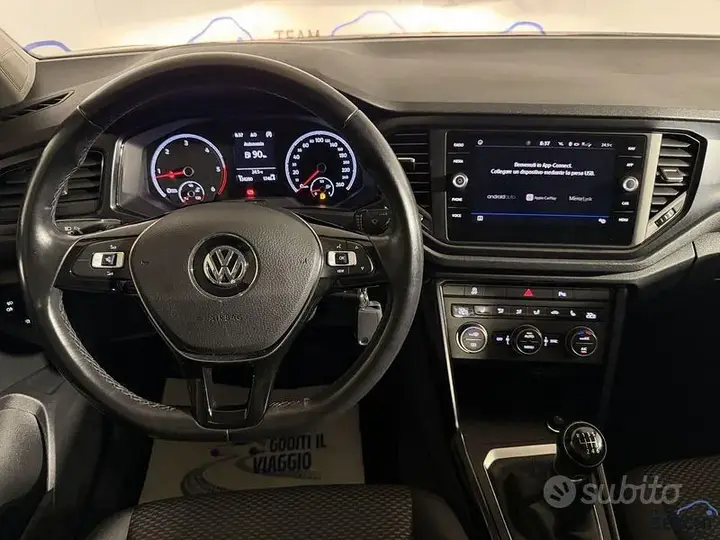Volkswagen T-Roc 2019 photo 5