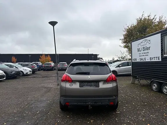 Peugeot 2008 2015 photo 4