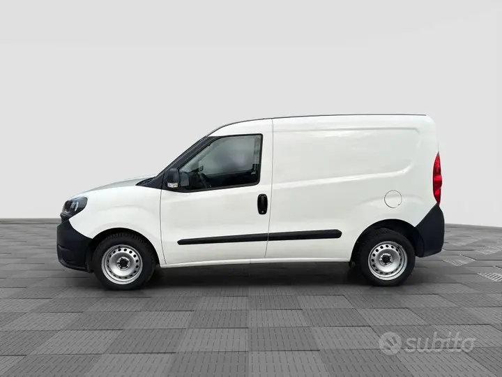 Fiat Doblò 2022 photo 2