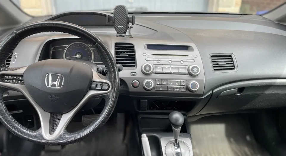 Honda Civic Sport 2009 photo 2