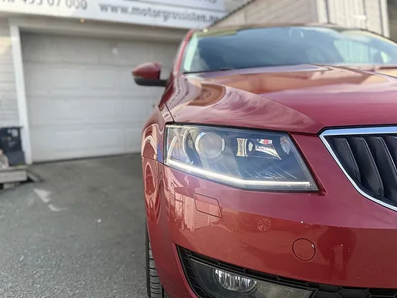 Skoda Octavia 2015 photo 3