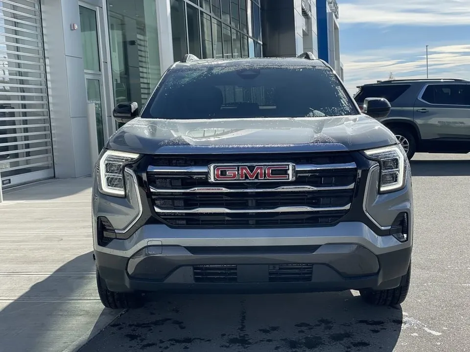 GMC Terrain 2027 photo 2
