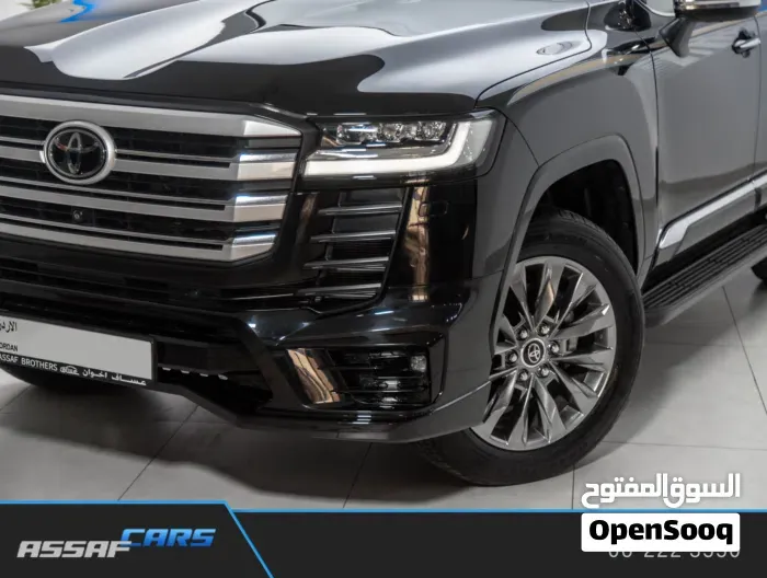 Toyota Land Cruiser 2023 photo 2