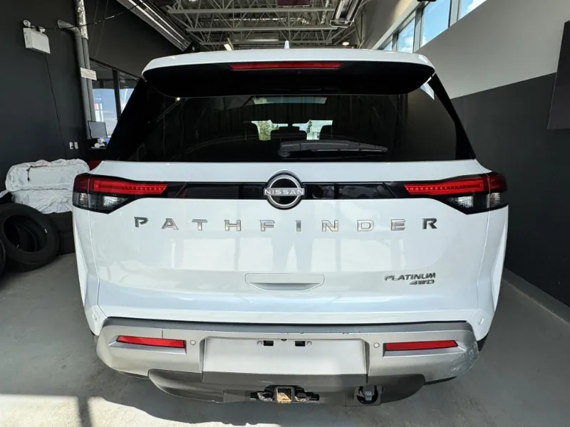 Nissan Pathfinder 2025 photo 5