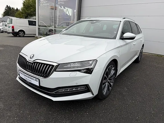 Skoda Superb 2019 photo 3