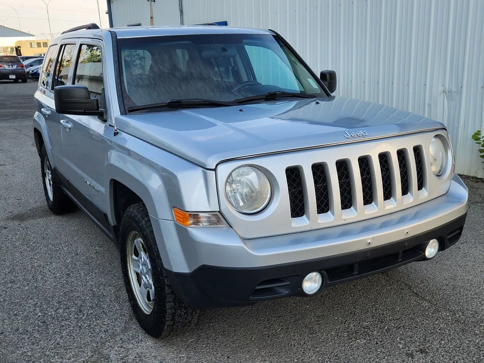Jeep Patriot 2013 photo 2