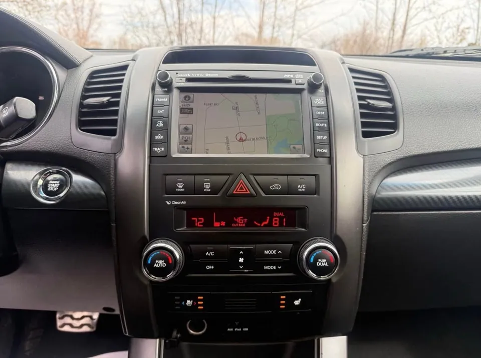 Kia Sorento 2013 photo 4