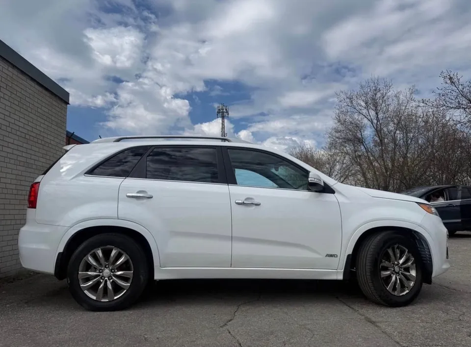 Kia Sorento 2013 photo 2