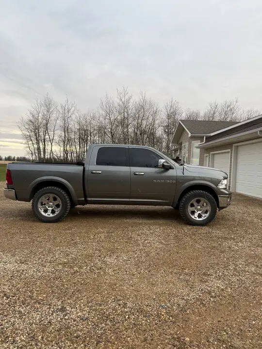 Ram 1500 2011 photo 4