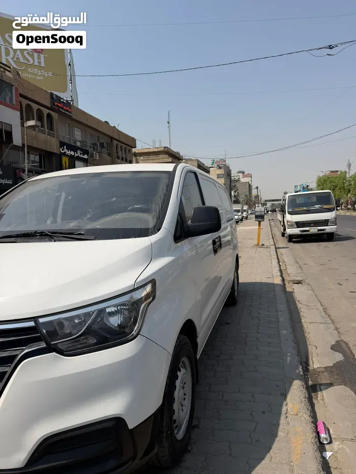 Hyundai H1 2021 photo 3