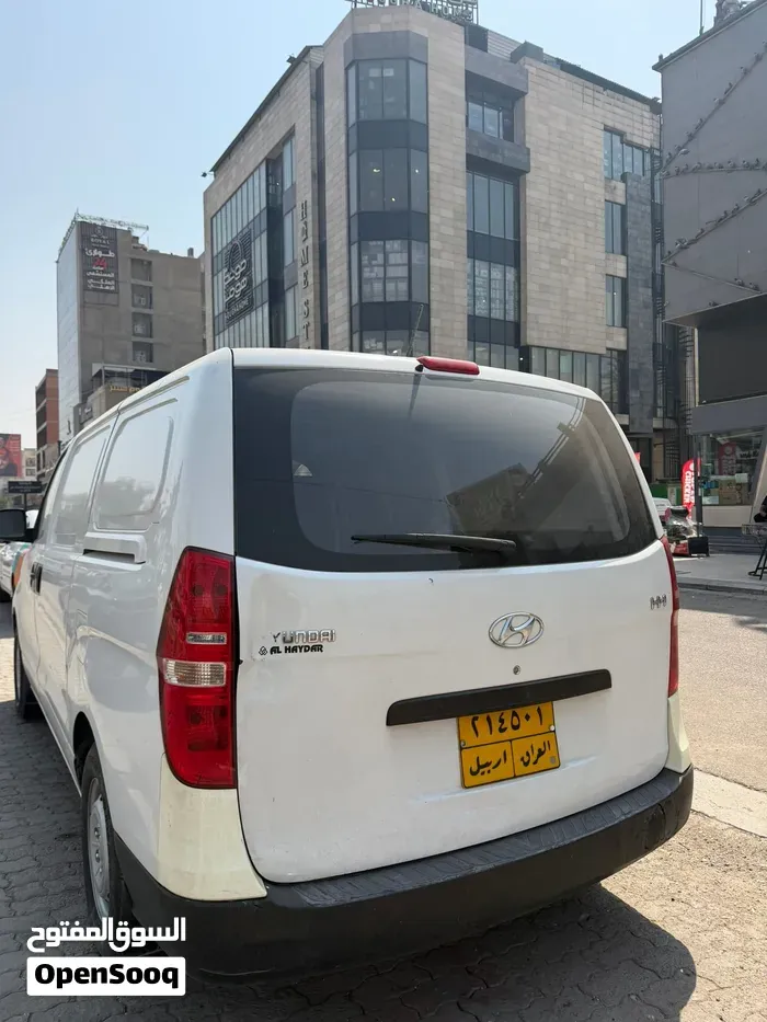 Hyundai H1 2021 photo 2