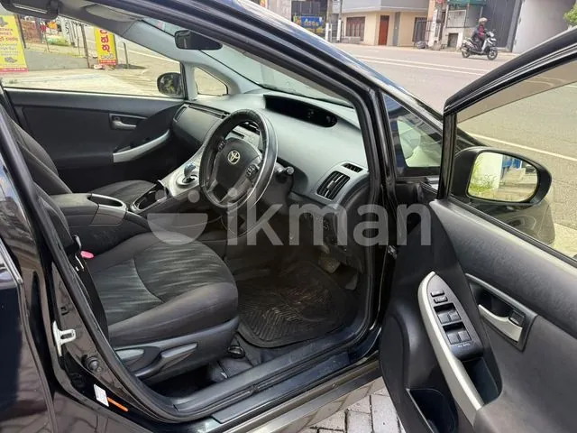 Toyota Prius 2014 photo 4