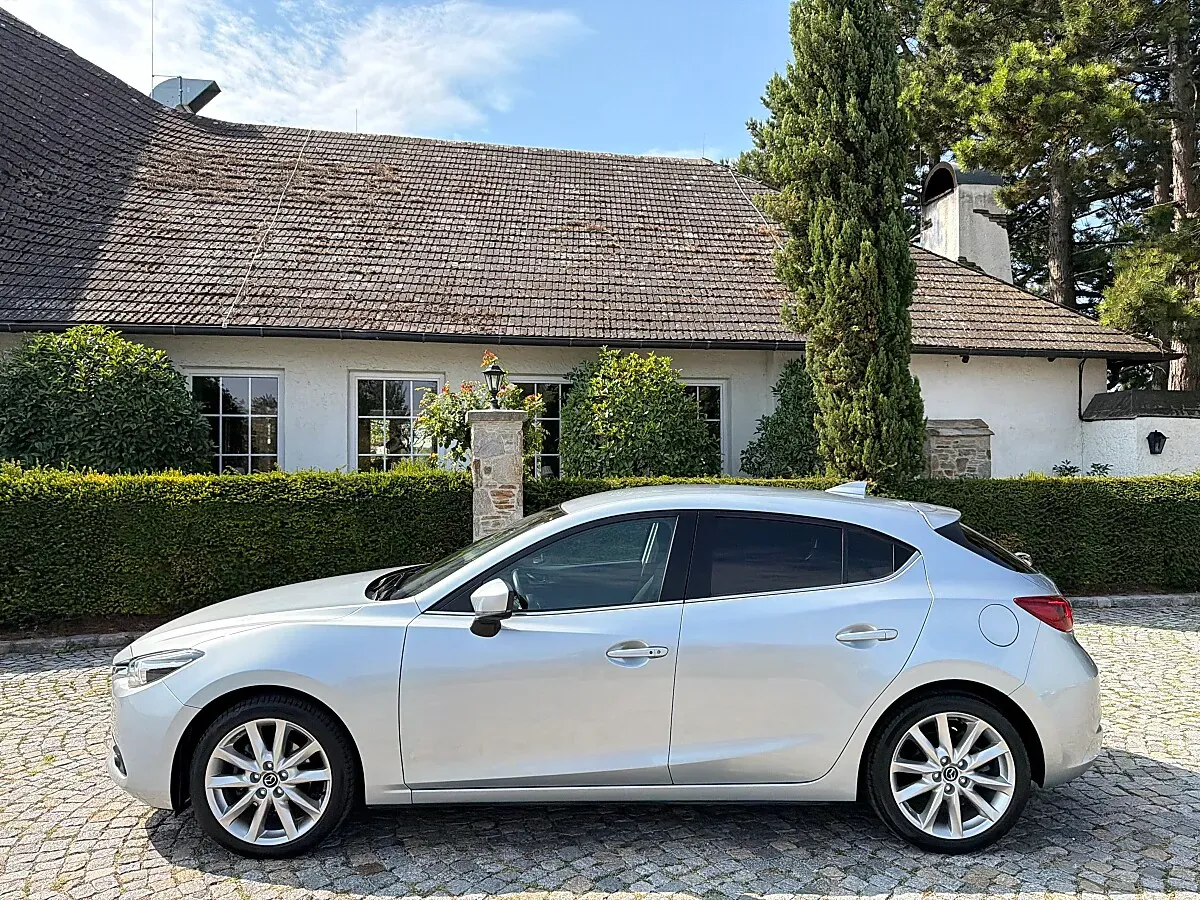 Mazda Mazda3