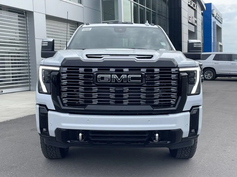 GMC Sierra 3500Hd 2026 photo 2