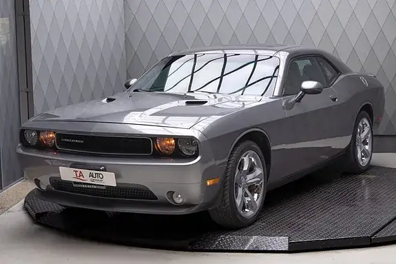 Dodge Challenger 2012 photo 3